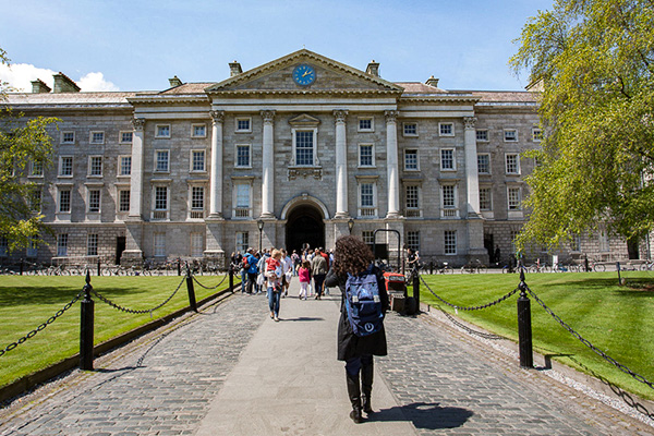 Estudiar ESO o Bachillerato en Irlanda